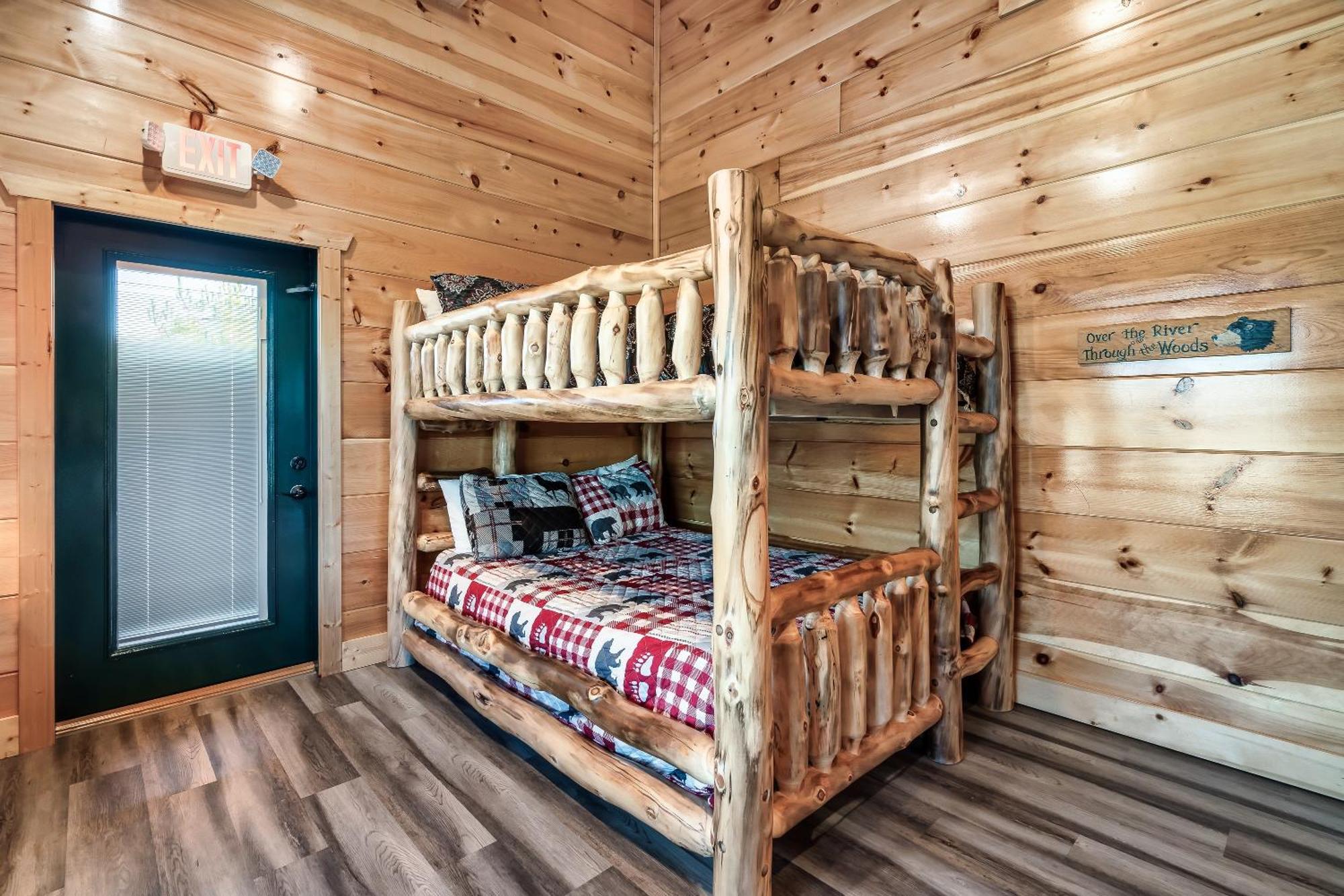 Full Equipped Cabin With A Pool And Game Room Smokies Views Gatlinburg Luaran gambar