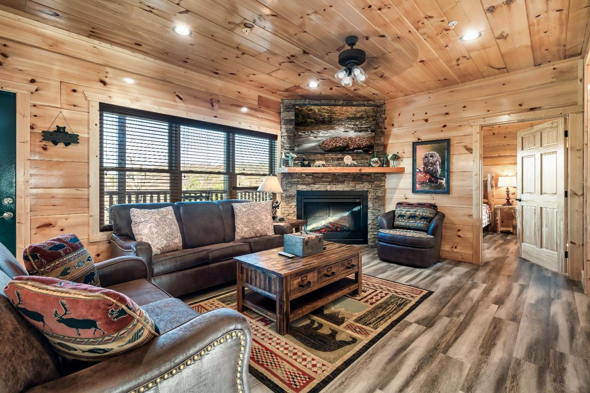 Full Equipped Cabin With A Pool And Game Room Smokies Views Gatlinburg Luaran gambar