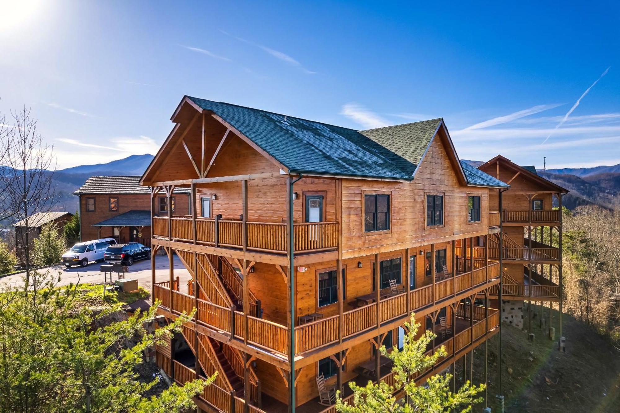Full Equipped Cabin With A Pool And Game Room Smokies Views Gatlinburg Luaran gambar