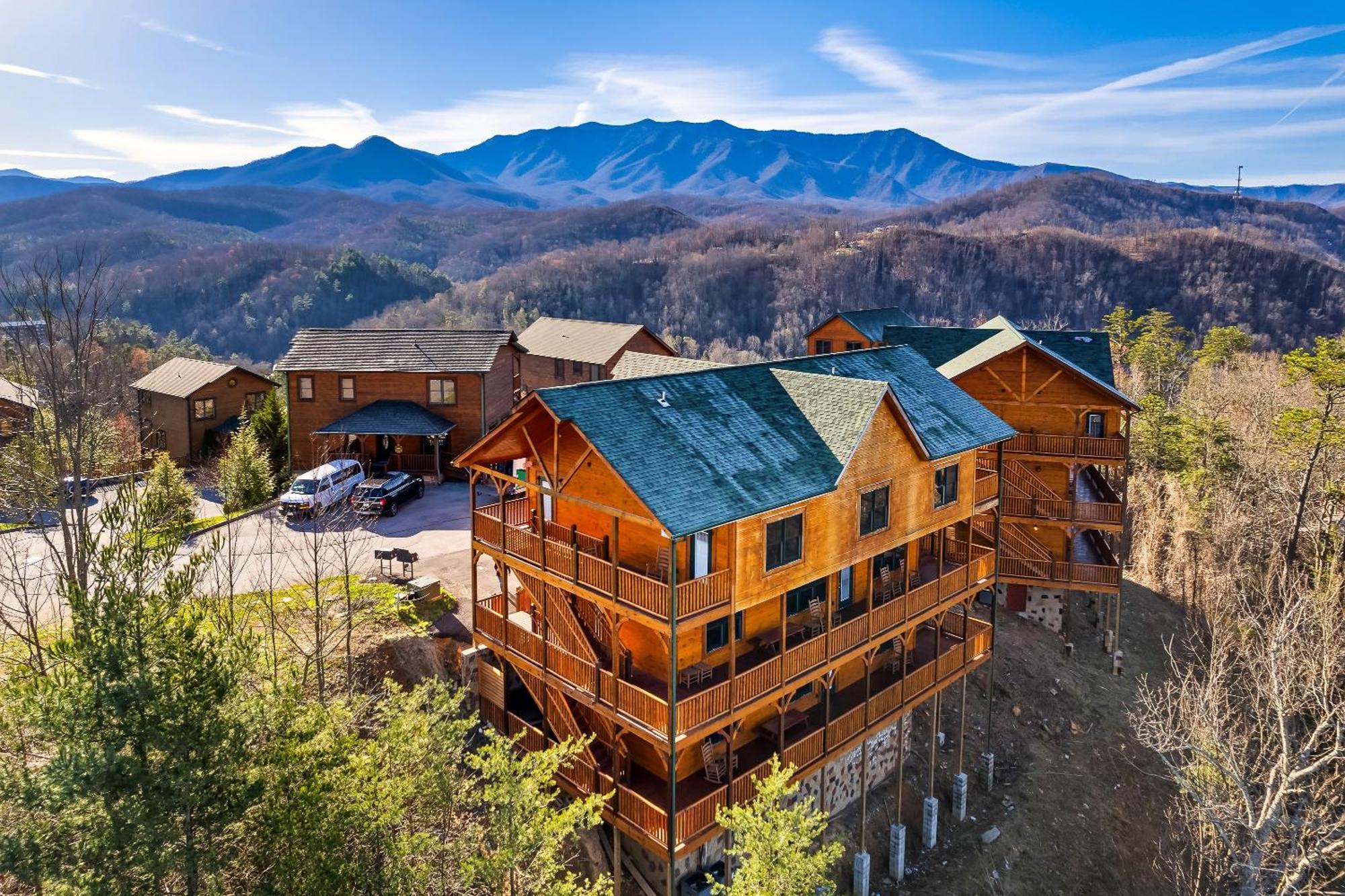 Full Equipped Cabin With A Pool And Game Room Smokies Views Gatlinburg Luaran gambar