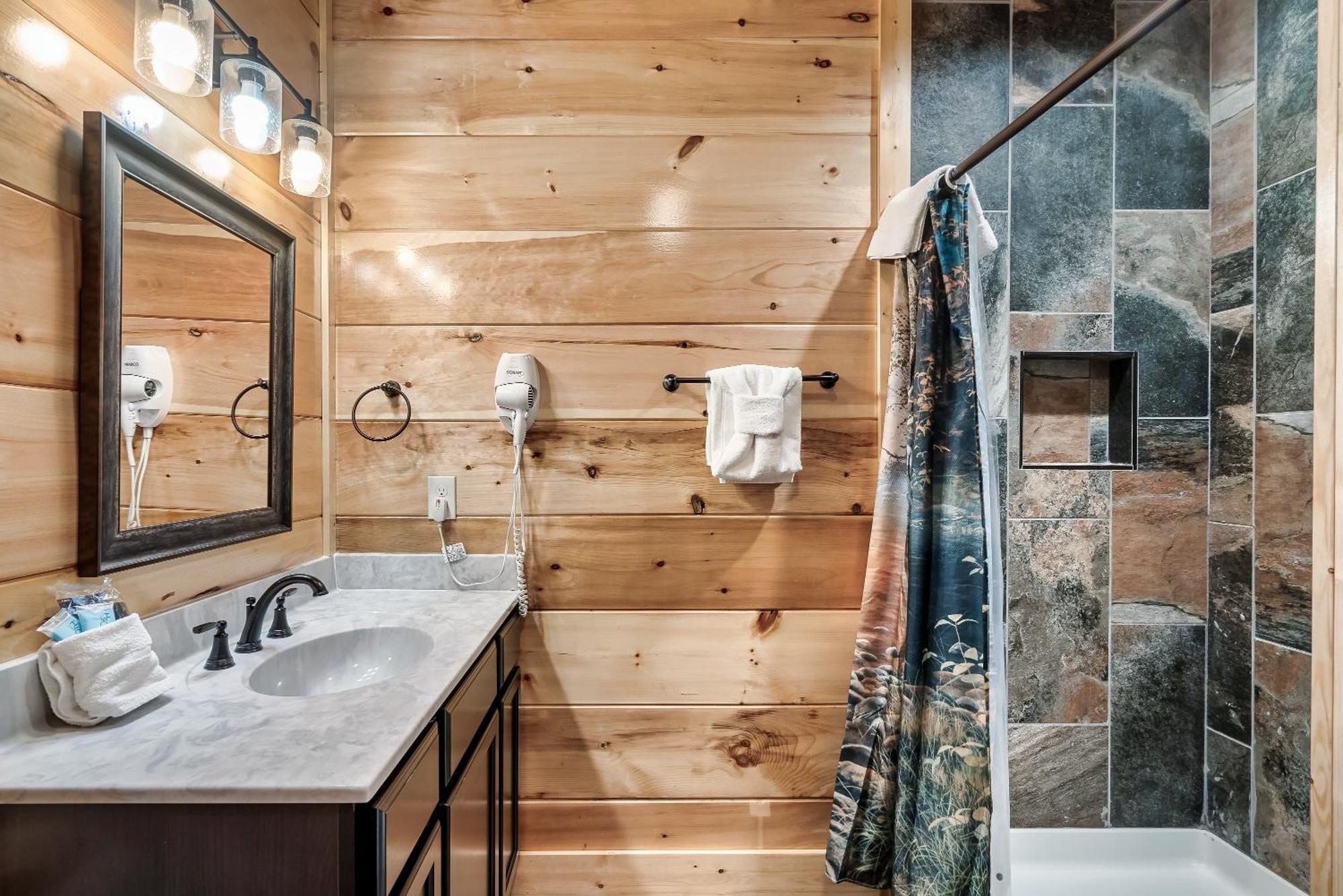 Full Equipped Cabin With A Pool And Game Room Smokies Views Gatlinburg Luaran gambar