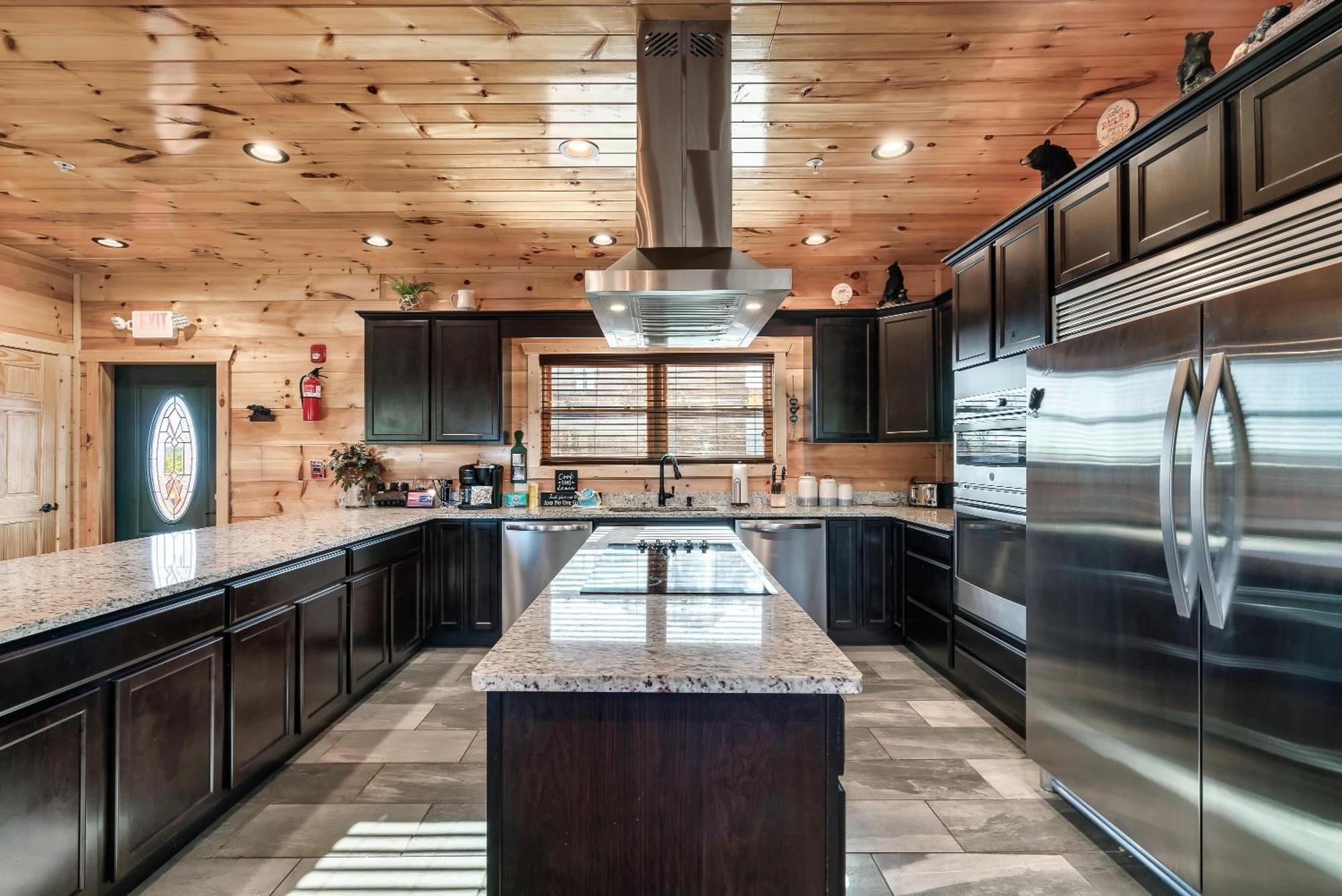 Full Equipped Cabin With A Pool And Game Room Smokies Views Gatlinburg Luaran gambar