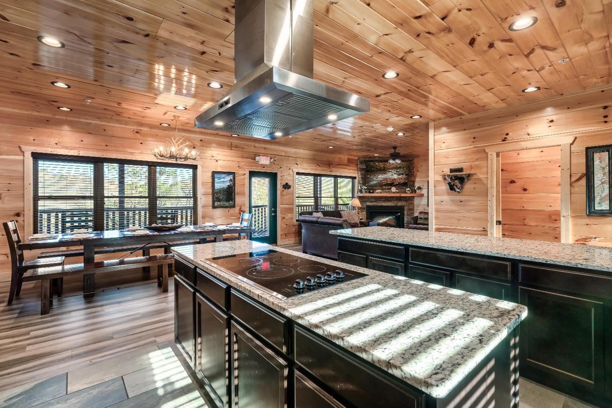 Full Equipped Cabin With A Pool And Game Room Smokies Views Gatlinburg Luaran gambar
